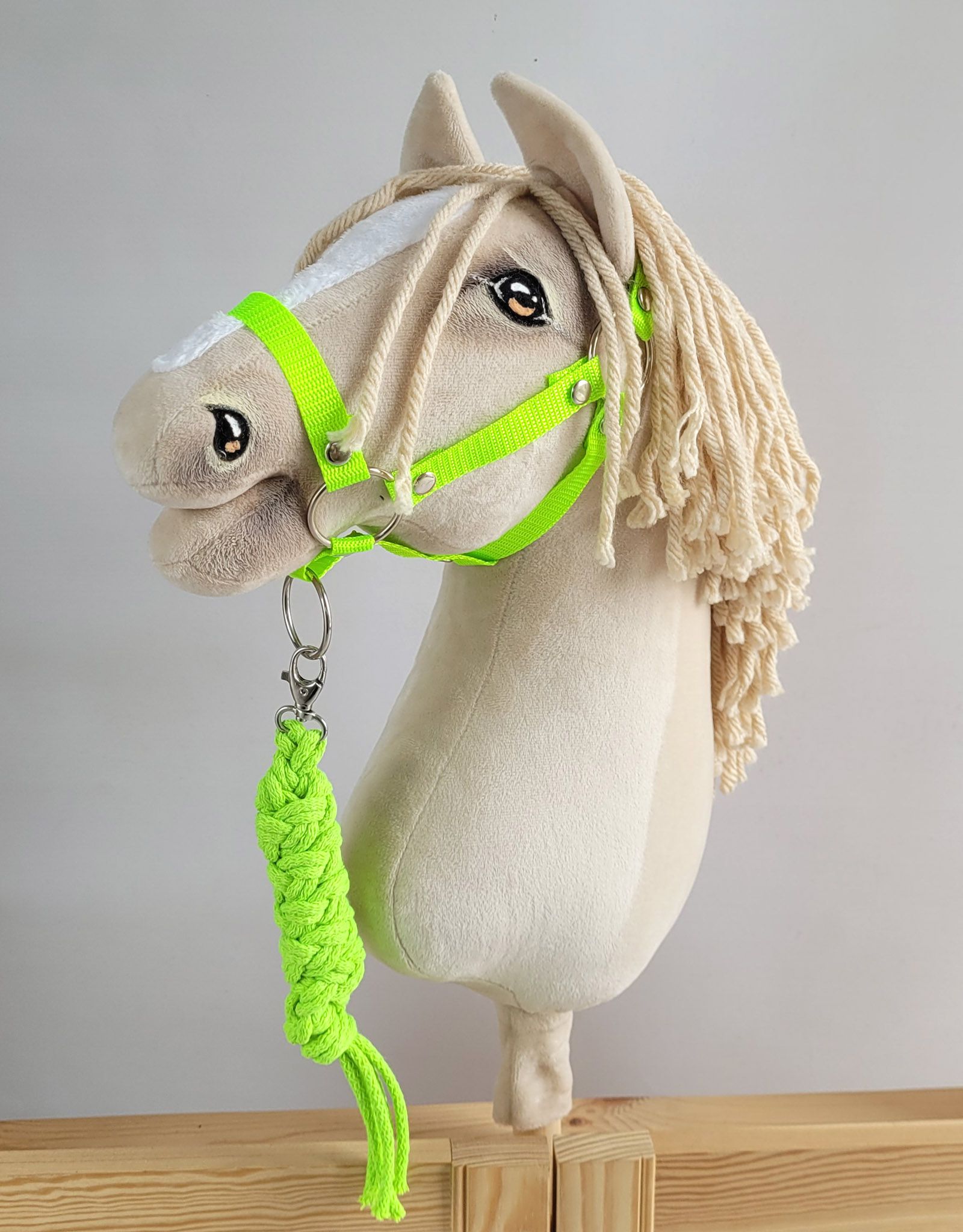 Halsterset A3 Stokpaard, neon groen