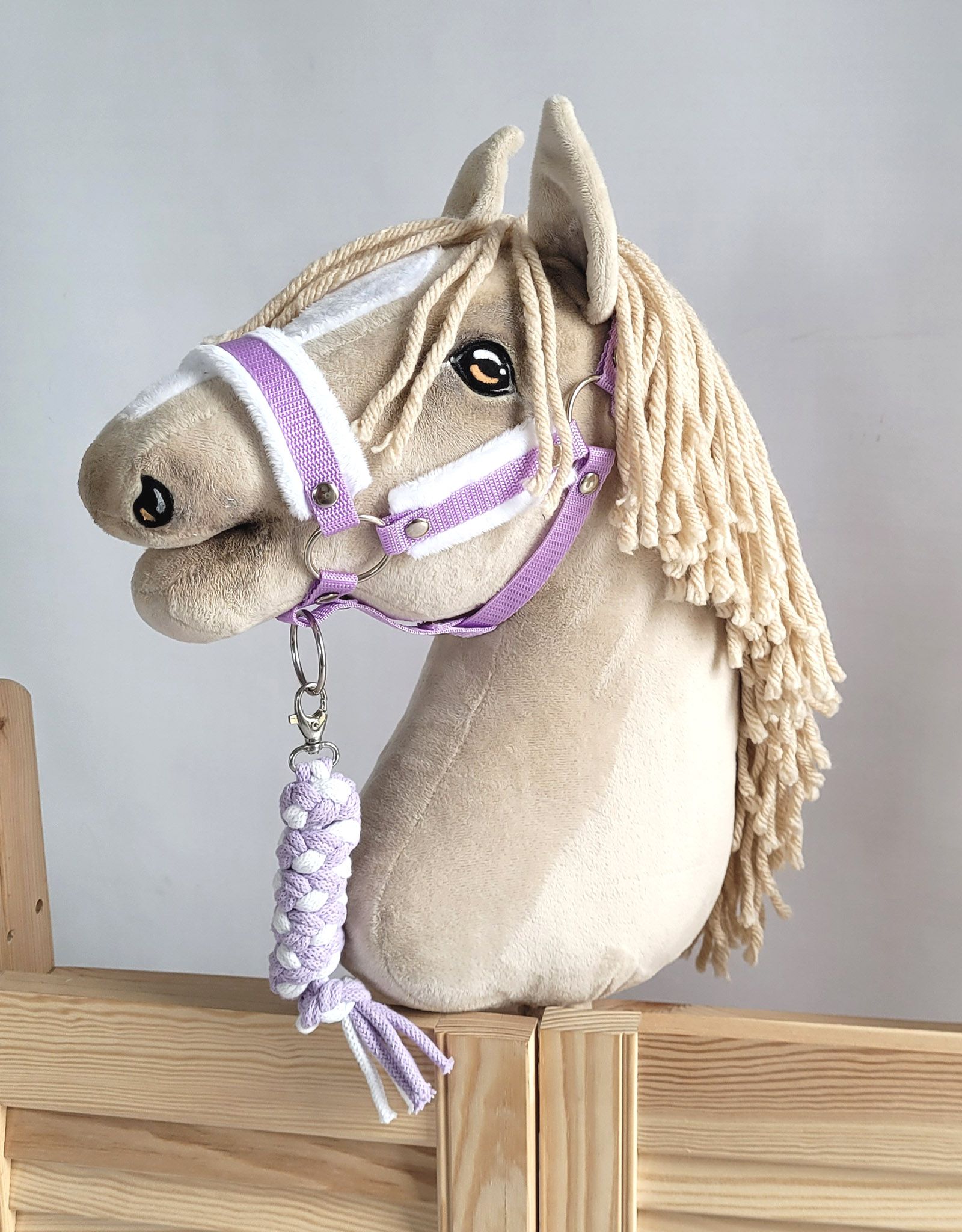 Halsterset met Bont voor een hobbypaard, Paars & Wit