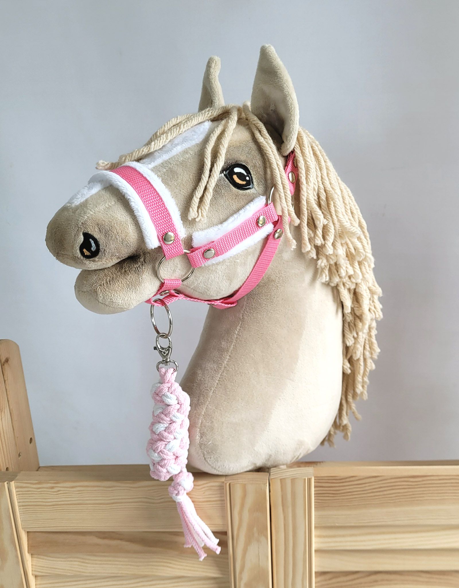 Halsterset met Bont voor een hobbypaard, Roze & Wit