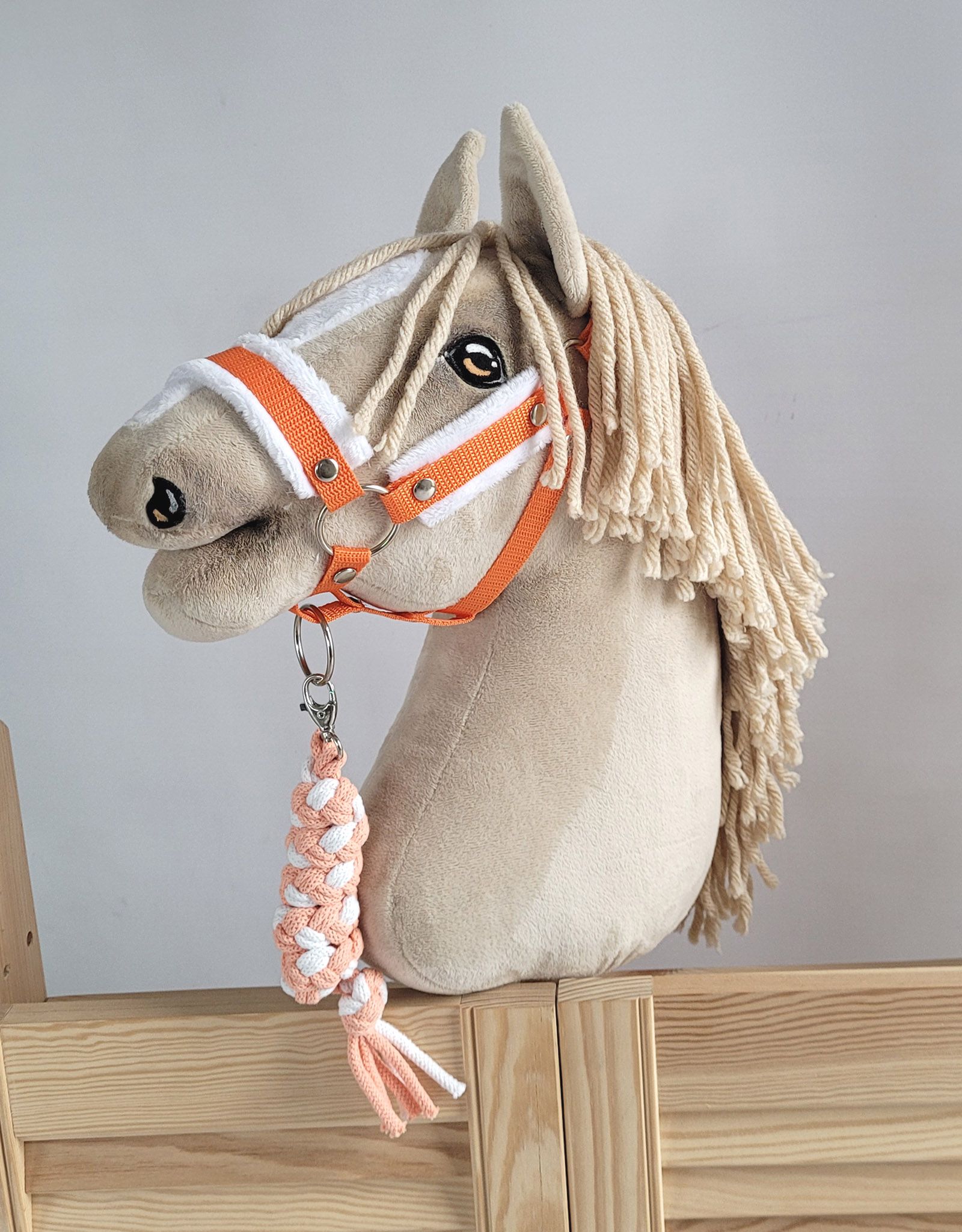 Halsterset met Bont voor een hobbypaard, Oranje & Wit